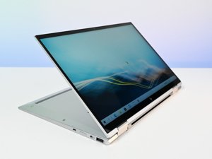 HP EliteBook X360 1040 G7