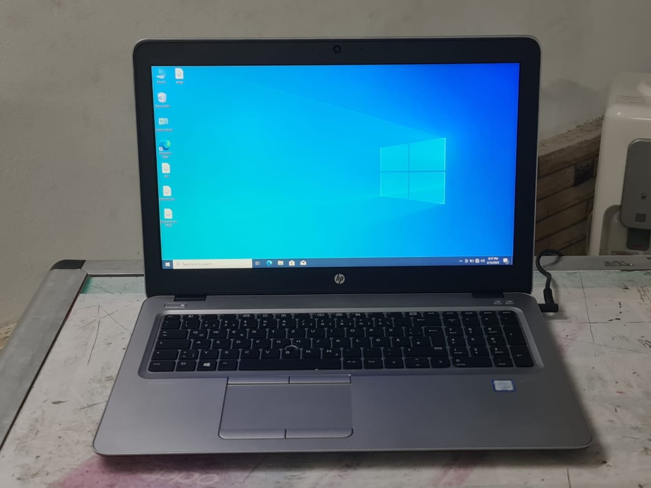 جيل سادس HP ELITEBOOK 850 G3 بحالة الزيرو وبشاشة 15.6 (هارد 128 + هارد 500 جيجا) رام 8 جيجا DDR4