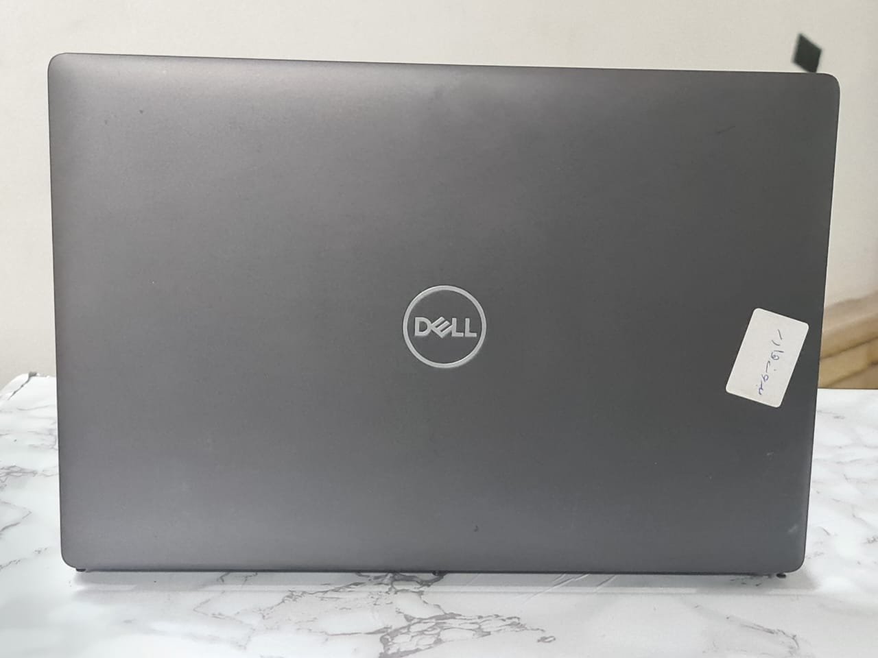 Dell Latitude 5400 Intel Core I5-8365U 8GB Ram 256GB SSD Intel UHD Graphics 620 14″ Inch FHD (للتجار)