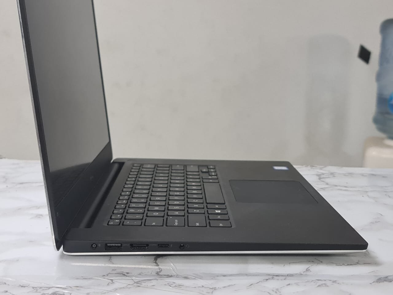 Dell Precision 5530 CORE I7 8850H الوحش الناعم وصل بإمكاناته الخارقة (انطلق الي الجيل الثامن) بشاشة FHD فريمليس - 8
