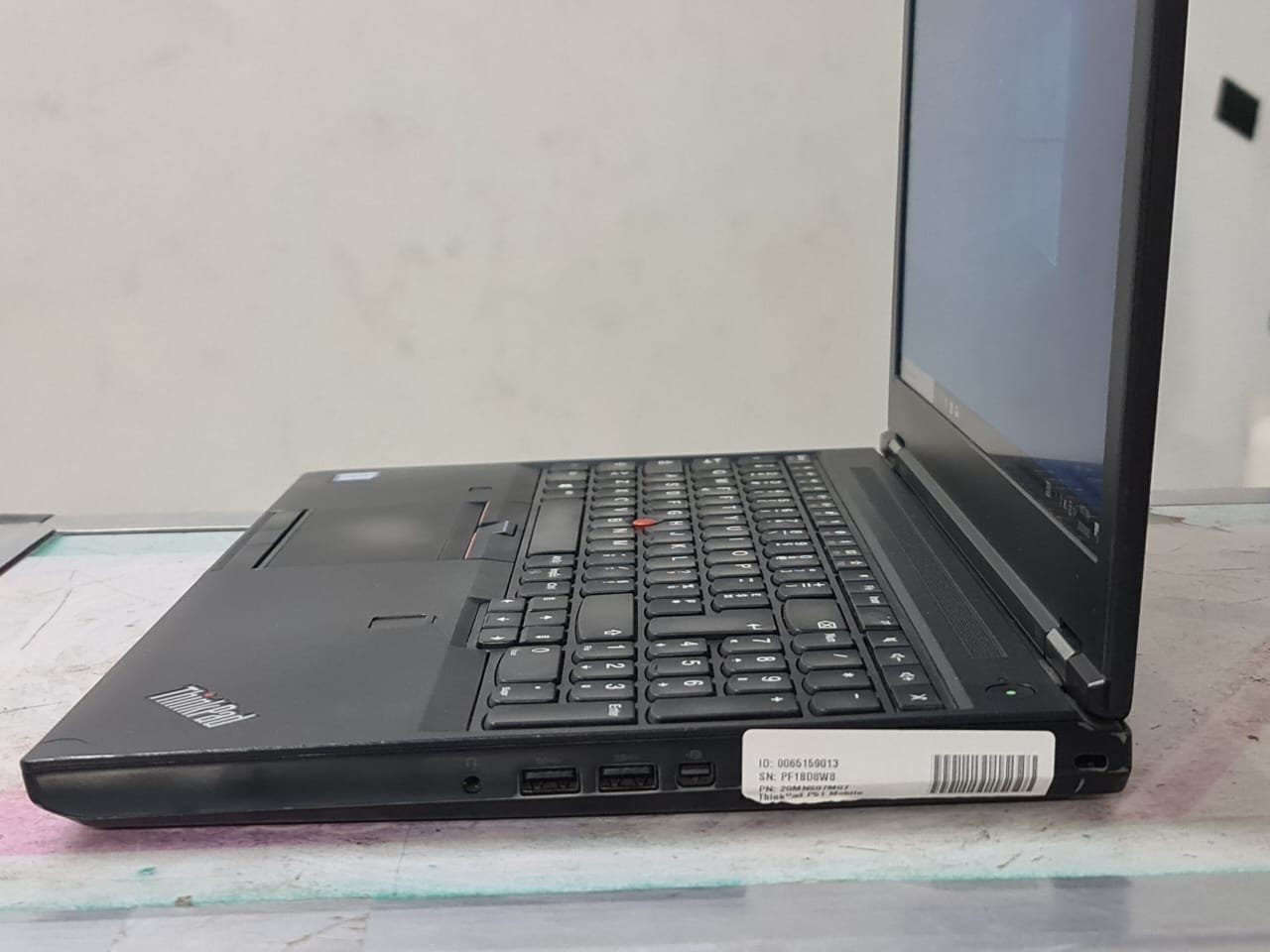 Lenovo P51 – Intel Core I7-7700Hq @ 2.90 Ghz – 512 Gb ssd – 16 Gb Ddr انطلق الي الجيل السابع مع اقوي لابتوب ورك استيشن بأقوي كارت شاشة