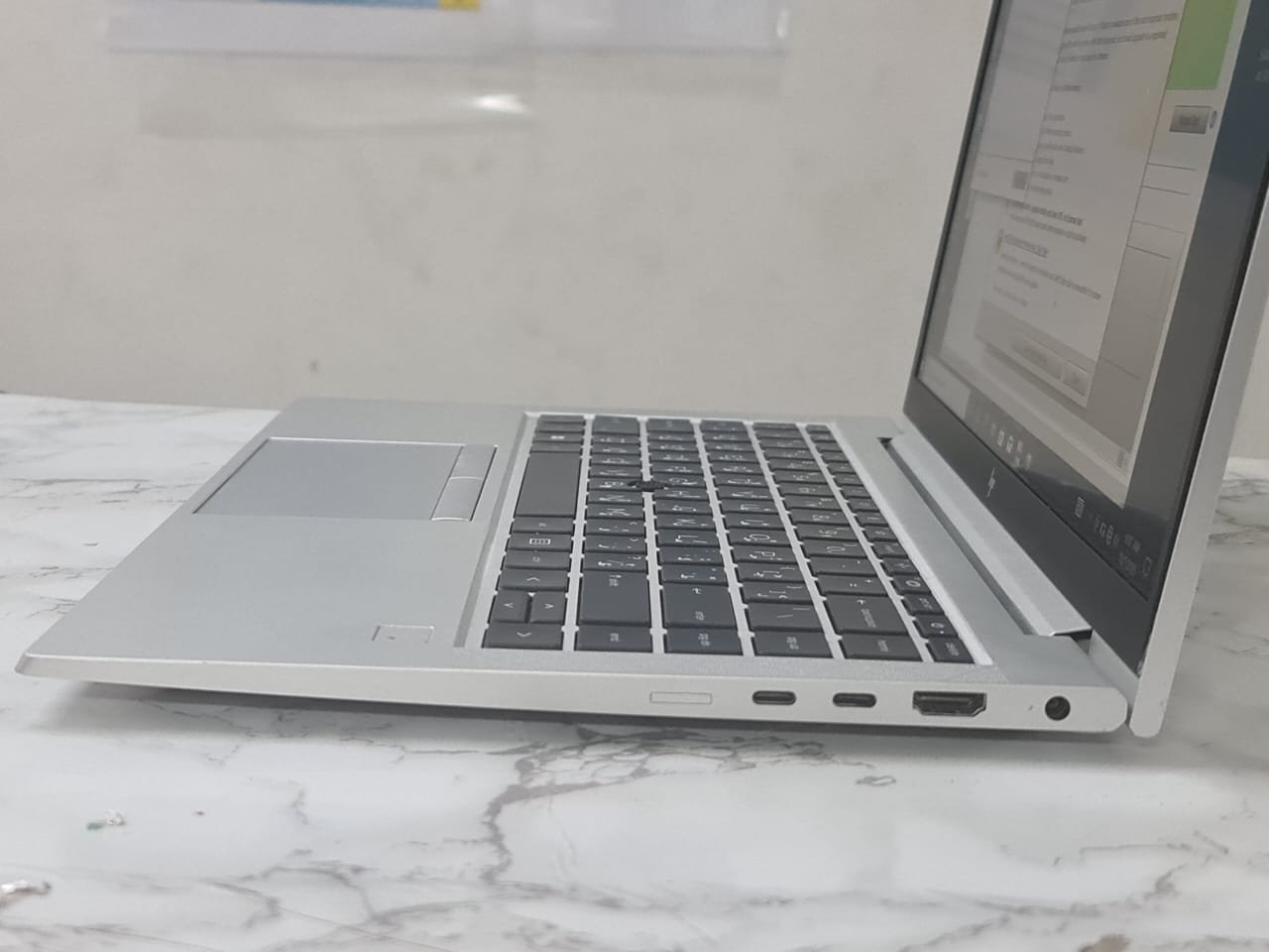 HP EliteBook 845 G8 AMD Ryzen 5 PRO 5650U – Ram 16G – SSD 512G