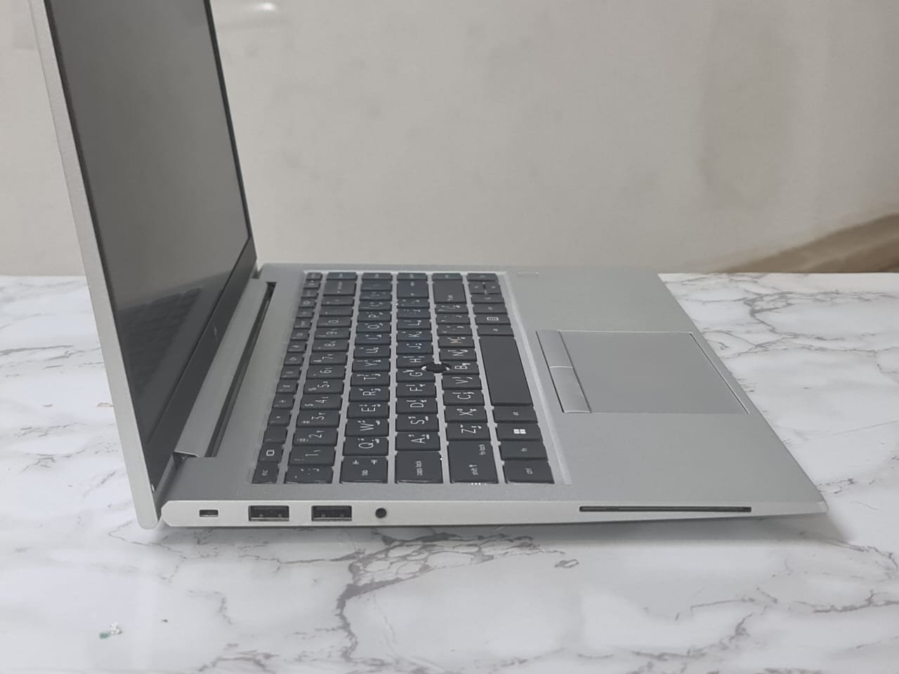 HP EliteBook 845 G8 AMD Ryzen 5 PRO 5650U – Ram 16G – SSD 512G